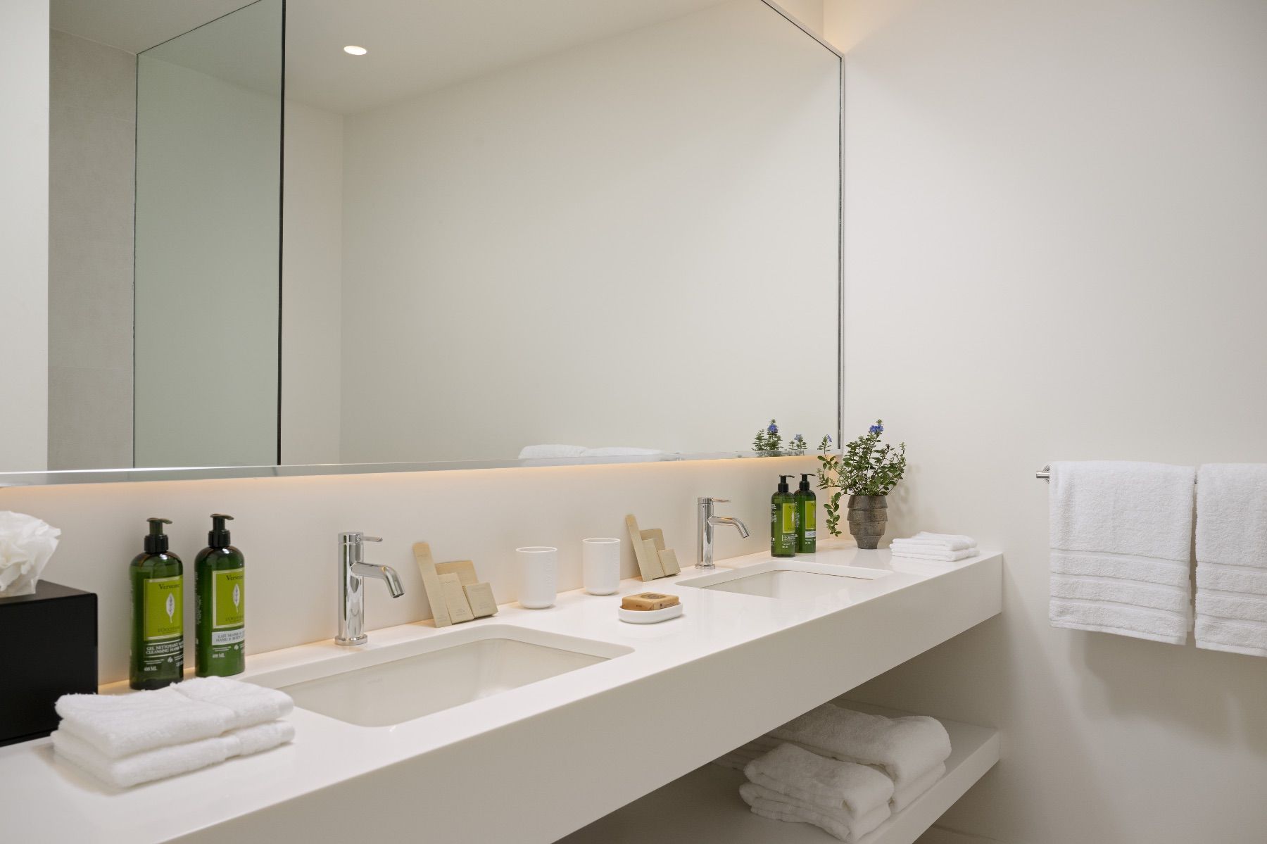 Ensuite
